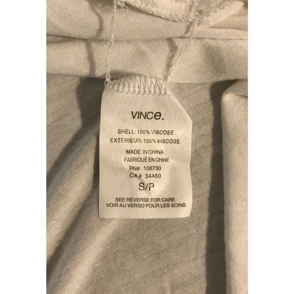 Vince Women's Long Sleeve White Scoop Neck Shirttail Hem Top - Size Small - Picture 8 of 9